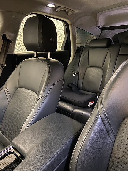 Jaguar XF 5 of 7