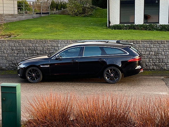Jaguar XF 7 of 7