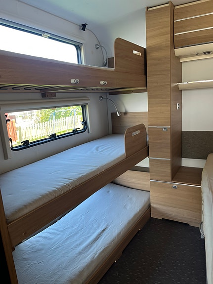 Adria Adora 593 UK 7 of 12