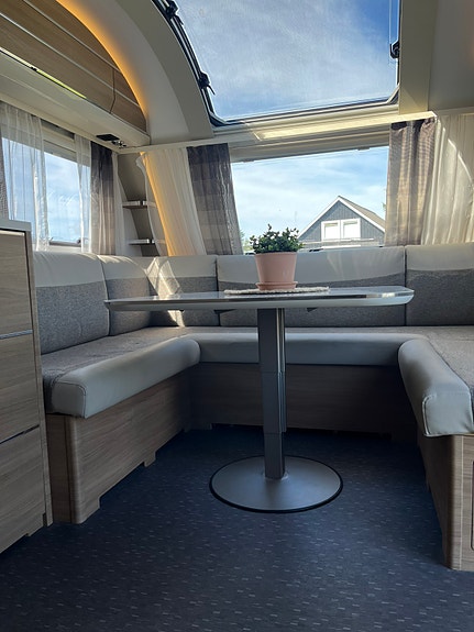 Adria Adora 593 UK 6 of 12