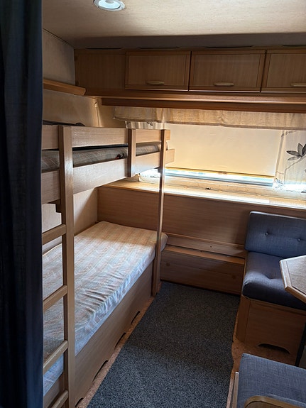 Adria Forma 620 10 of 14