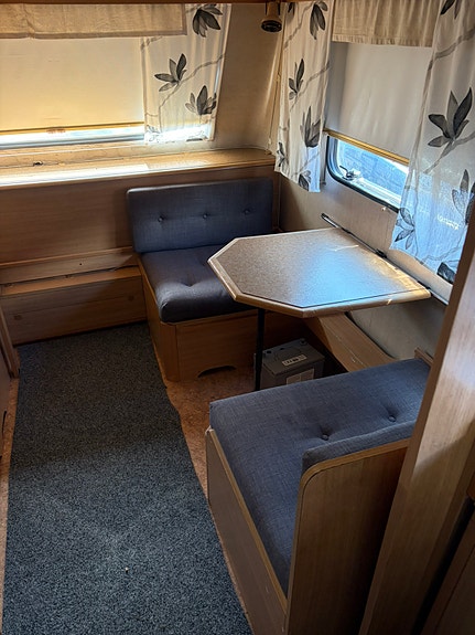 Adria Forma 620 9 of 14