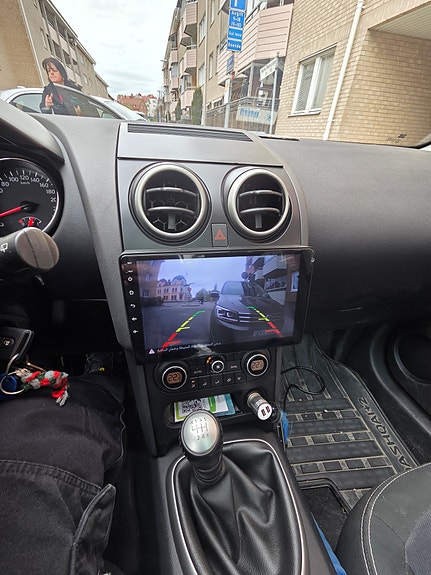 Nissan Qashqai+2 5 of 6