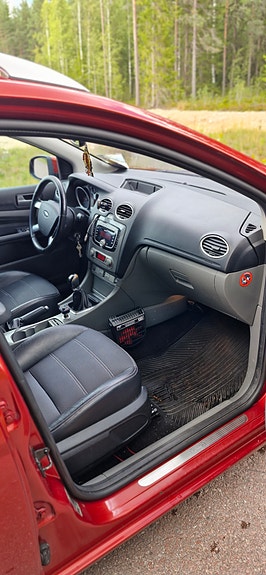 Ford Focus 6 of 7