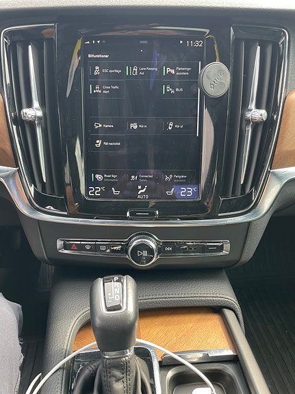 Volvo S90 7 of 8