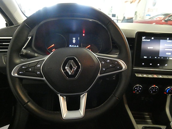 Renault Clio 14 of 20