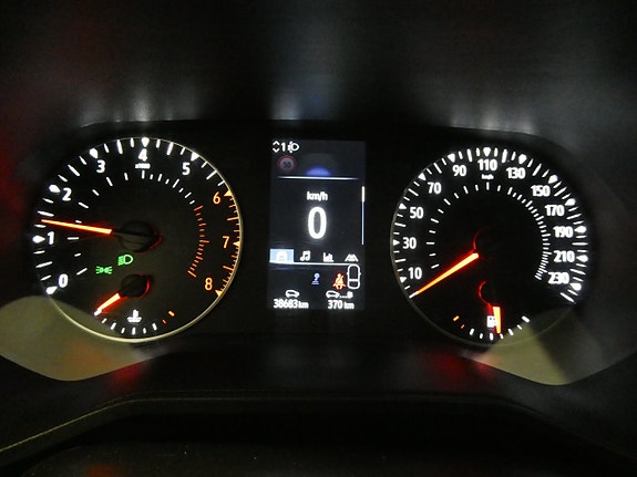 Renault Clio 15 of 20