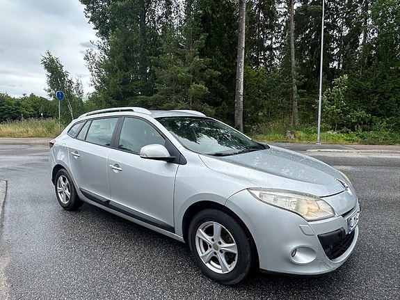 Renault Megane III 4 of 13