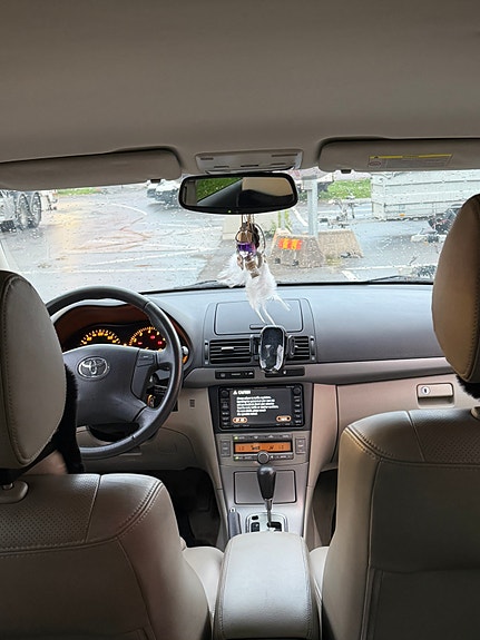 Toyota Avensis 4 of 5