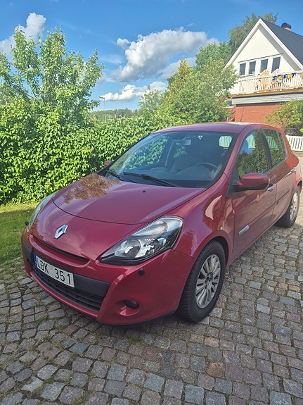 Renault Clio 5 of 6