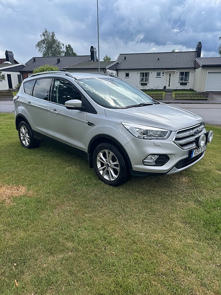 Ford Kuga 4 of 7
