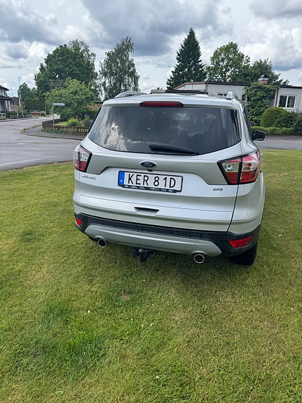 Ford Kuga 6 of 7