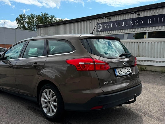 Ford Focus 7 of 22