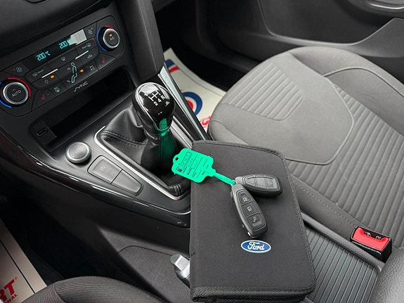 Ford Focus 22 of 22