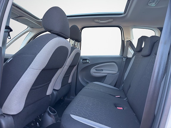 Citroen C3 Picasso 16 of 30