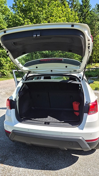 Seat Arona 8 of 8