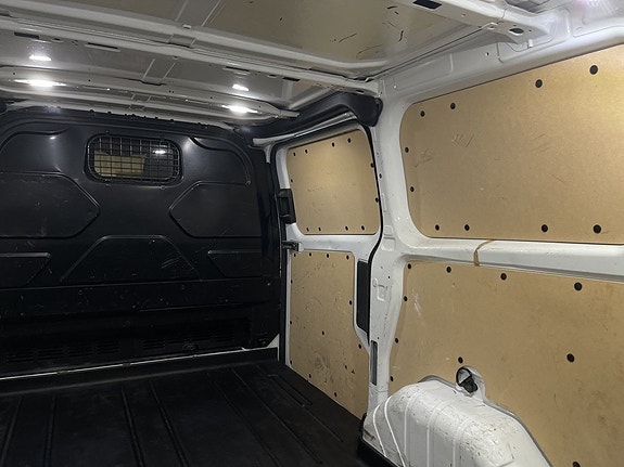 Ford Transit Custom 6 of 29