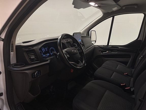 Ford Transit Custom 21 of 29