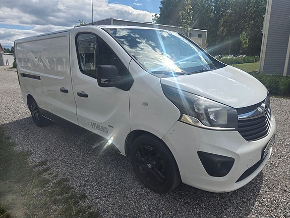 Opel Vivaro 3 of 15