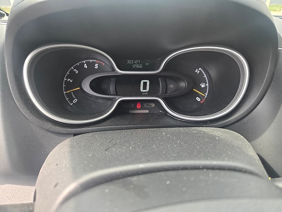 Opel Vivaro 8 of 15