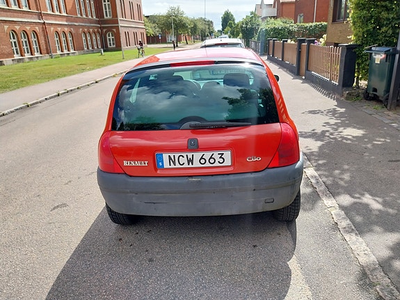 Renault Clio 3 of 5