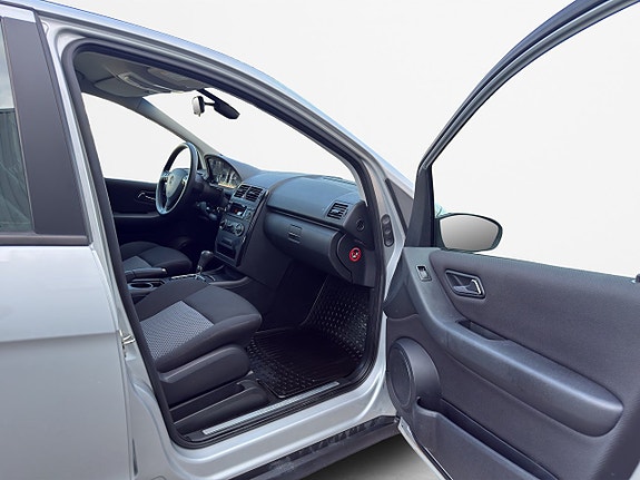 Mercedes-Benz A180 12 of 27