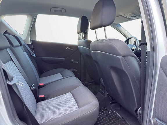Mercedes-Benz A180 14 of 27