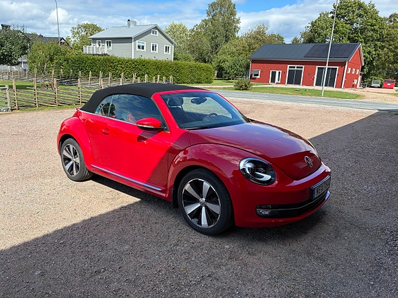 Volkswagen Beetle 2 of 7