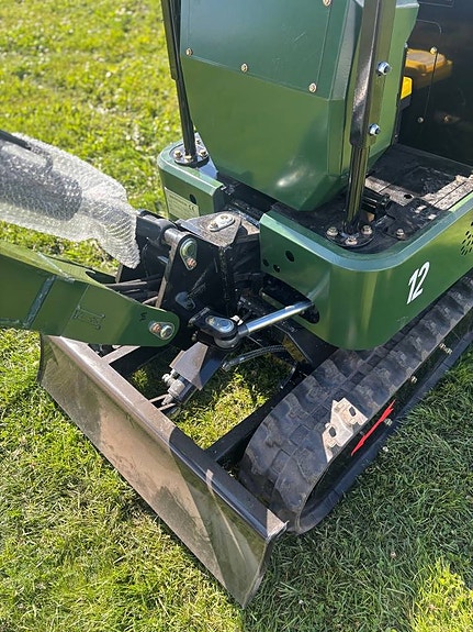 Minigrävare / Grävmaskin Diesel 1.2T. Bomsväng. OMG LEV 6 of 9