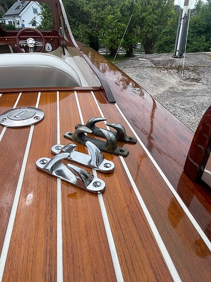 Polar 17 21 of 30