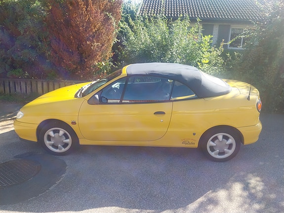 Renault Megane I 2 of 7