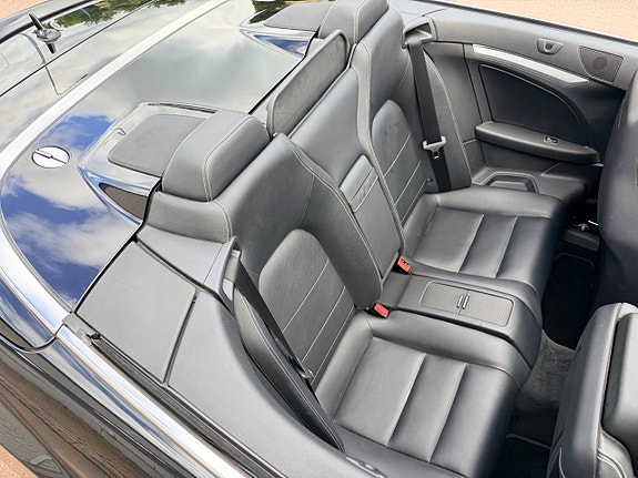 Mercedes-Benz E250 22 of 30