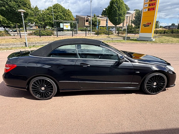 Mercedes-Benz E250 17 of 30