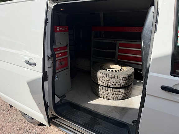 Volkswagen Transporter 7 of 10
