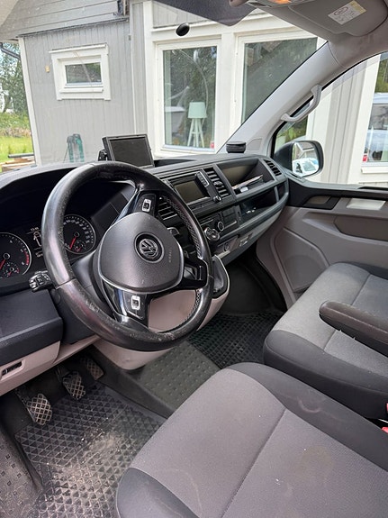 Volkswagen Transporter 9 of 10