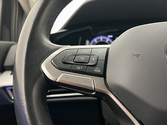 Volkswagen Golf VIII 29 of 30