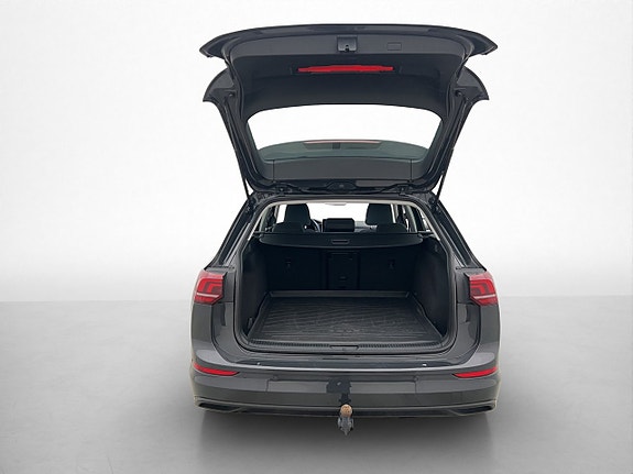 Volkswagen Golf VIII 14 of 30