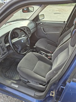 Saab 9-3 2 of 5