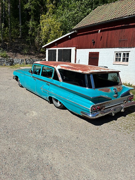 Chevrolet Bel Air 3 of 14