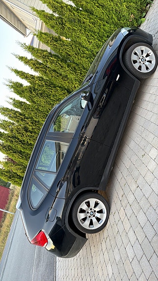 BMW X1 3 of 9