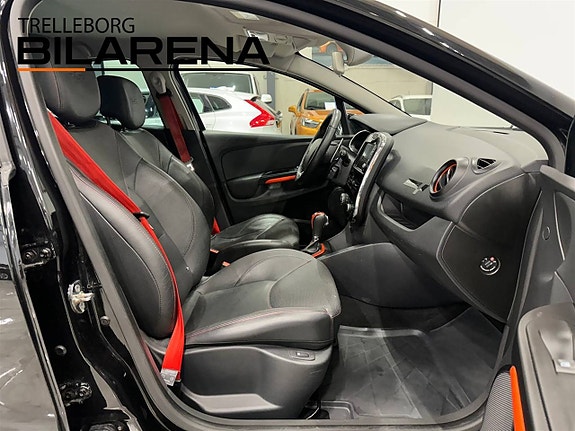 Renault Clio 13 of 25