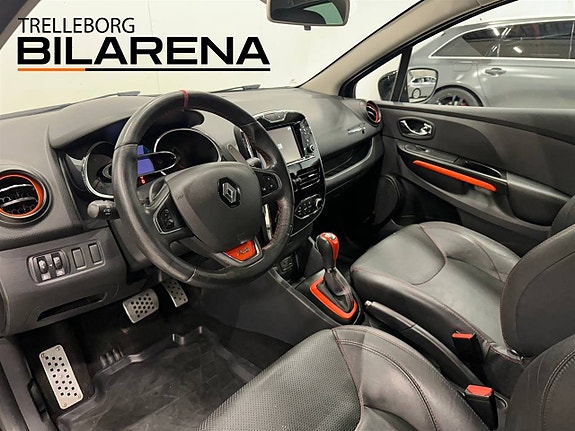 Renault Clio 10 of 25