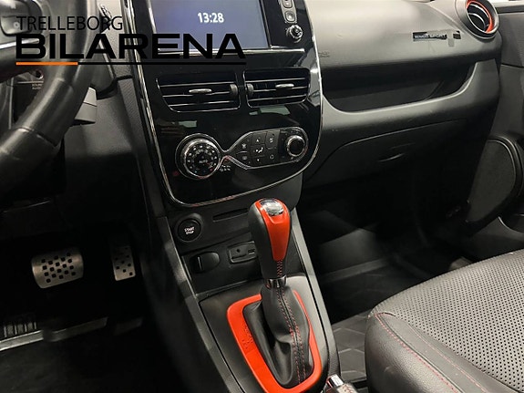 Renault Clio 18 of 25