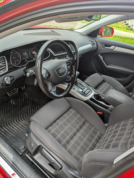 Audi A4 10 of 19