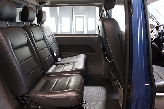 Volkswagen Transporter 18 of 20