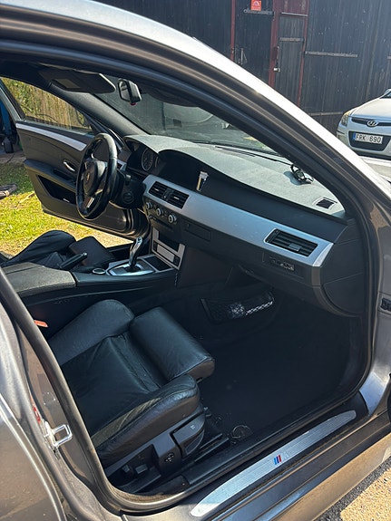 BMW 525d 5 of 5