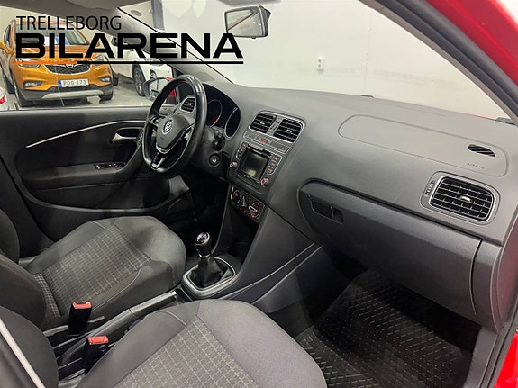 Volkswagen Polo 11 of 22