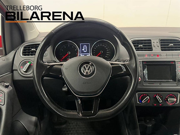 Volkswagen Polo 15 of 22