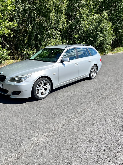 BMW 520d 2 of 7