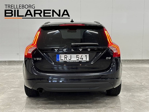 Volvo V60 7 of 18